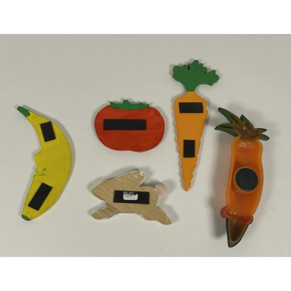 VTG Anthropomorphic Vegetable Face Refrigerator Magnets Lot of 5 Wood/Plastic